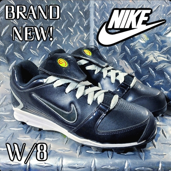 Nike Unify softball cleats - Picture 1 of 7